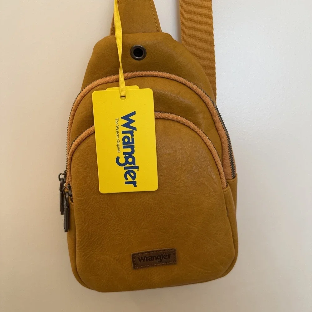 Wrangler NWT Western 100% Leather Mustard Yellow Sling Crossbody Purse